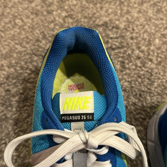 Nike Pegasus Women’s size 7. - Picture 5 of 10